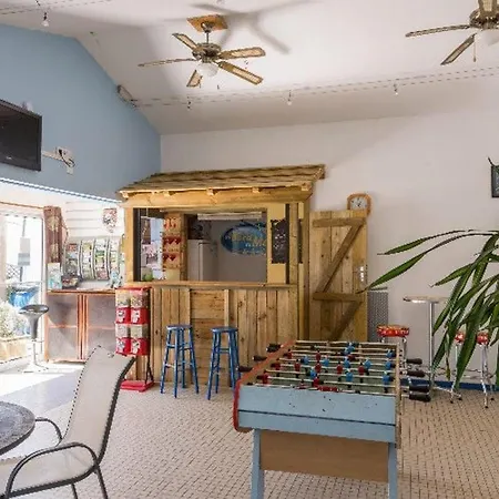 Mobil Spacieux 6 Pers, Terrasse - Api-1-52-507 * Saint-Michel-Chef-Chef